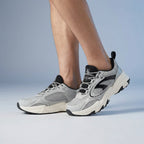 PEAK SHOES