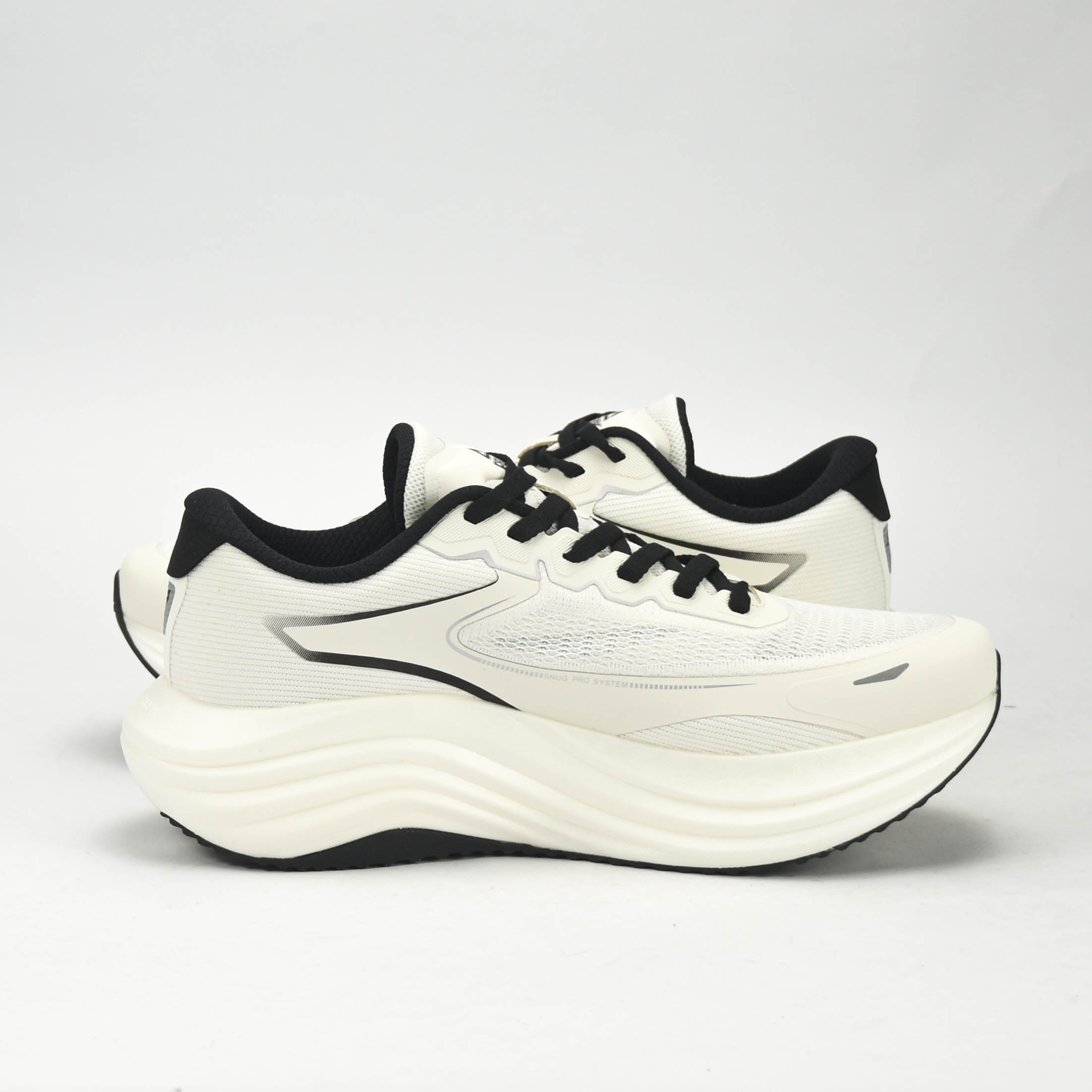 PEAK SPORTS SHOES