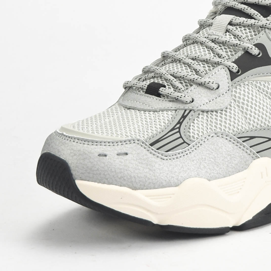 PEAK SHOES