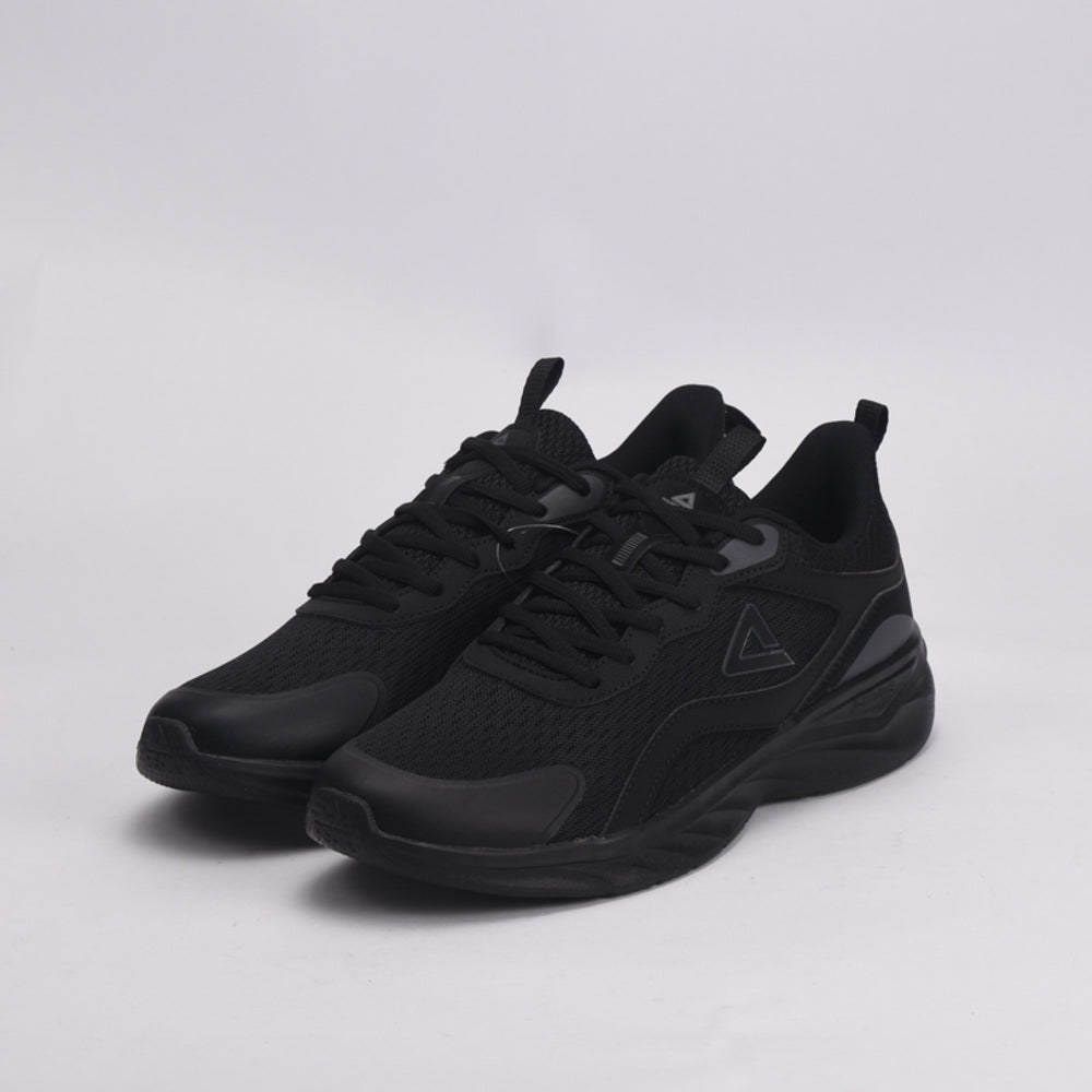 PEAK FOOTWEAR
