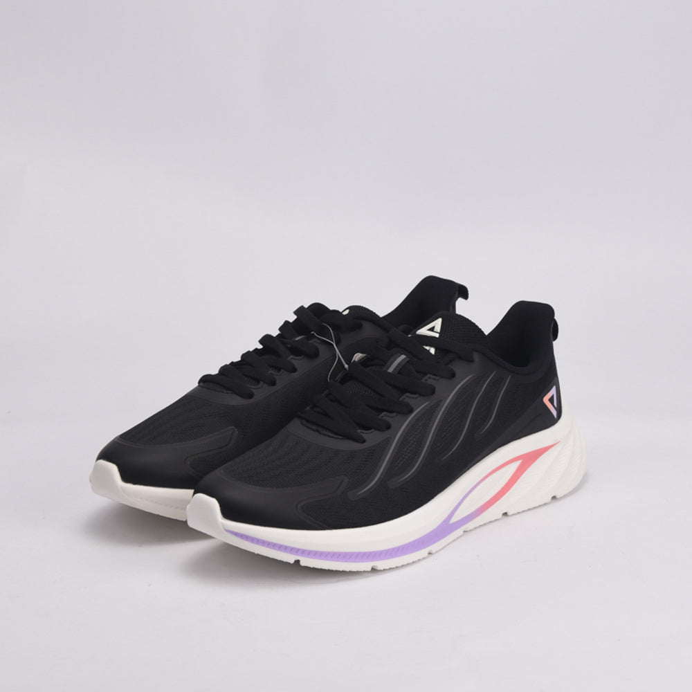 PEAK FOOTWEAR