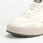 PEAK SHOES