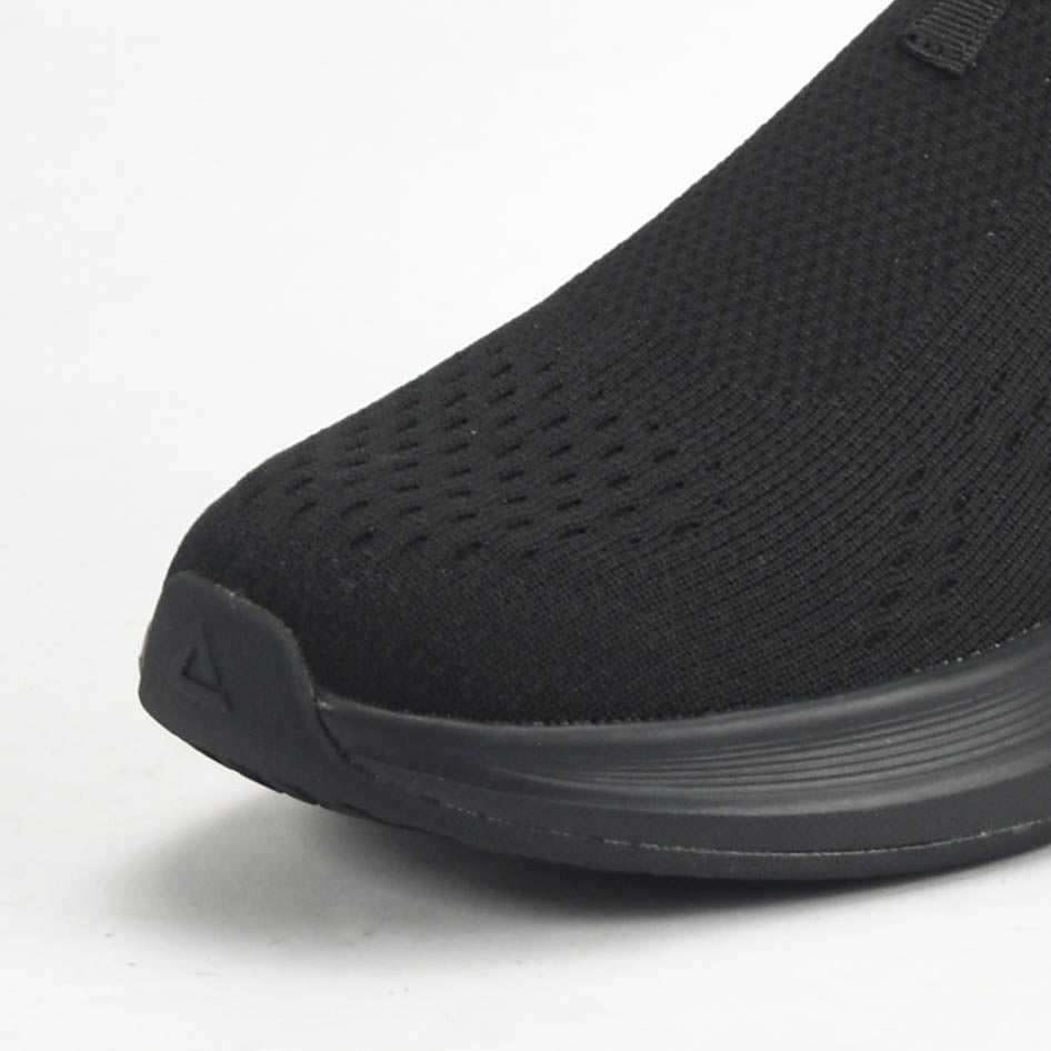 PEAK SHOES