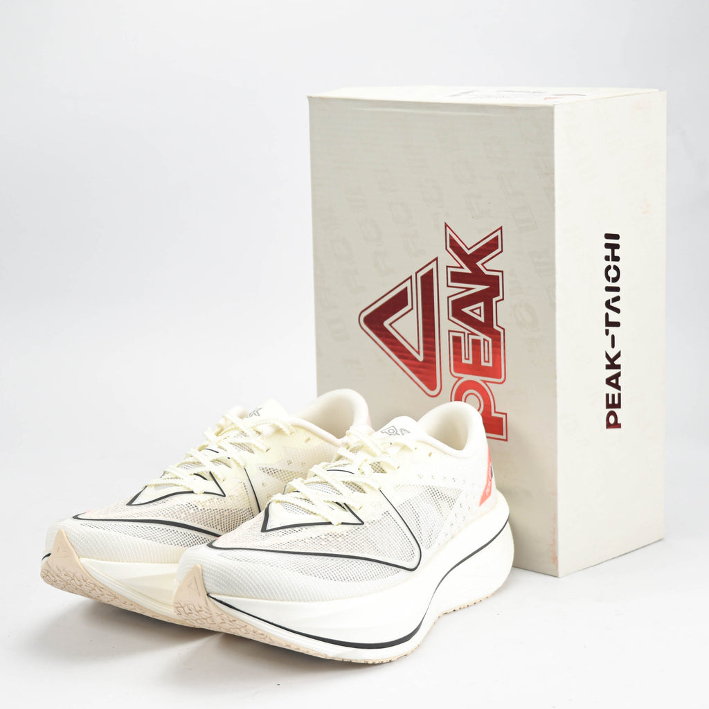 PEAK SHOES