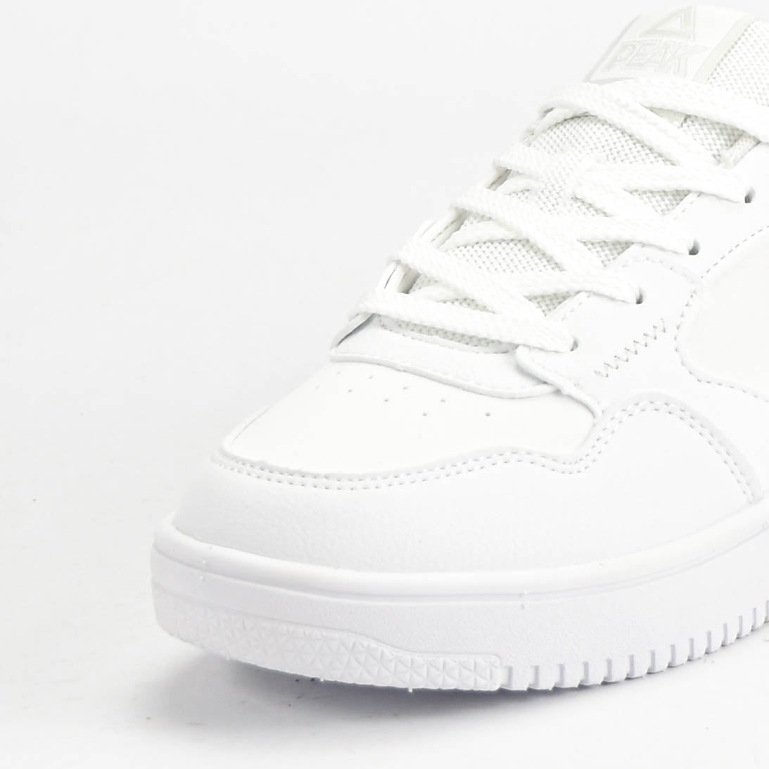 PEAK SHOES