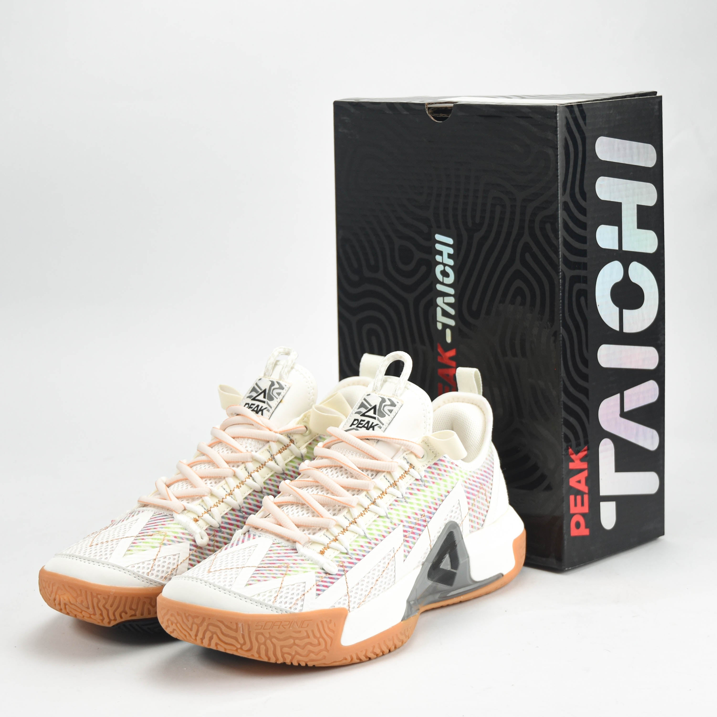 PEAK SHOES