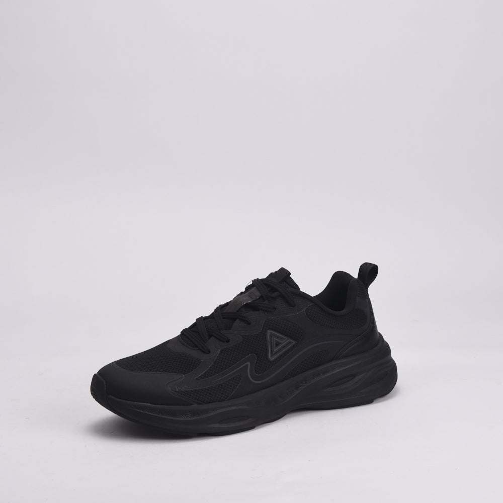 PEAK FOOTWEAR