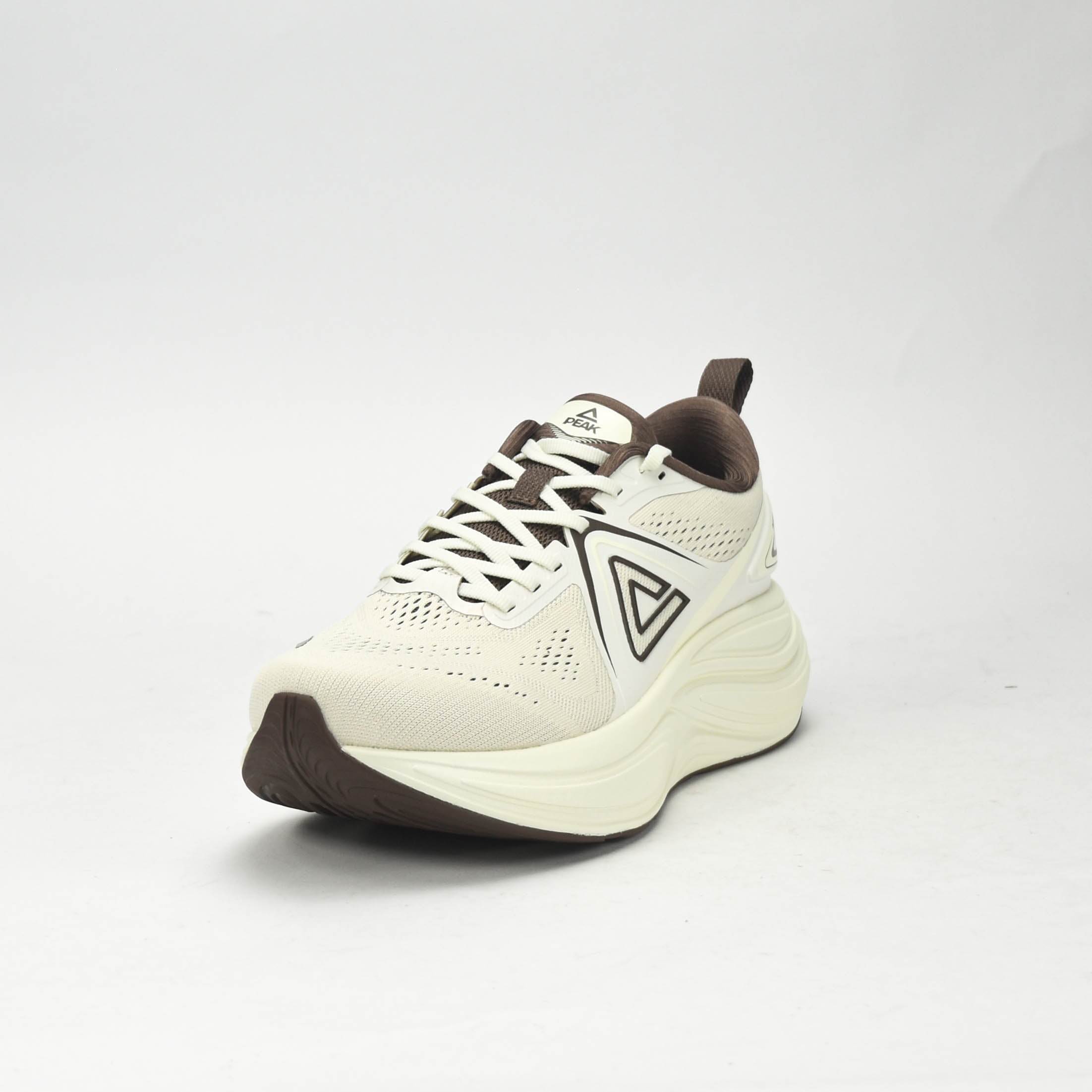 PEAK SPORTS SHOES