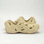 PEAK SANDALS