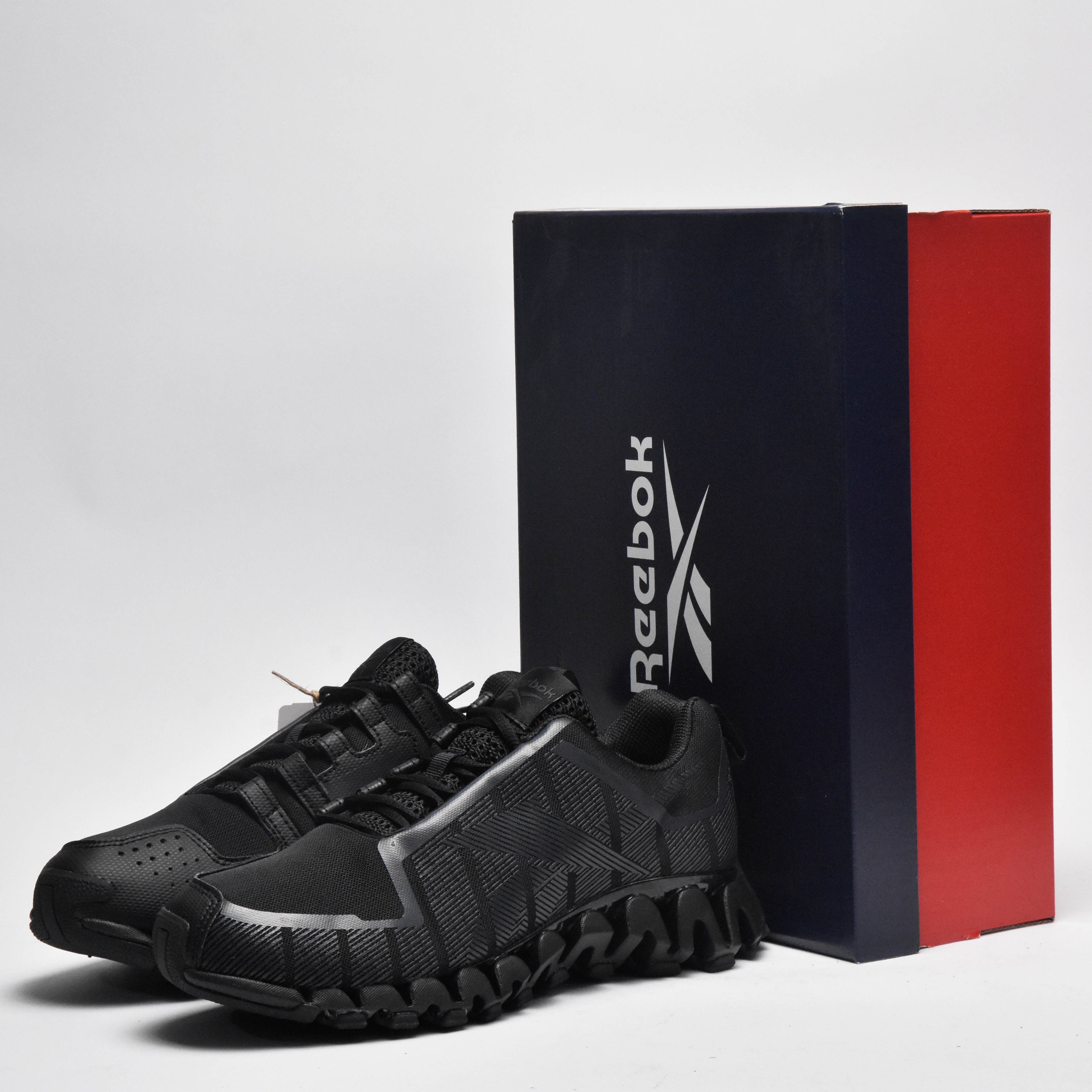 REEBOK ZIGWILD TR 6