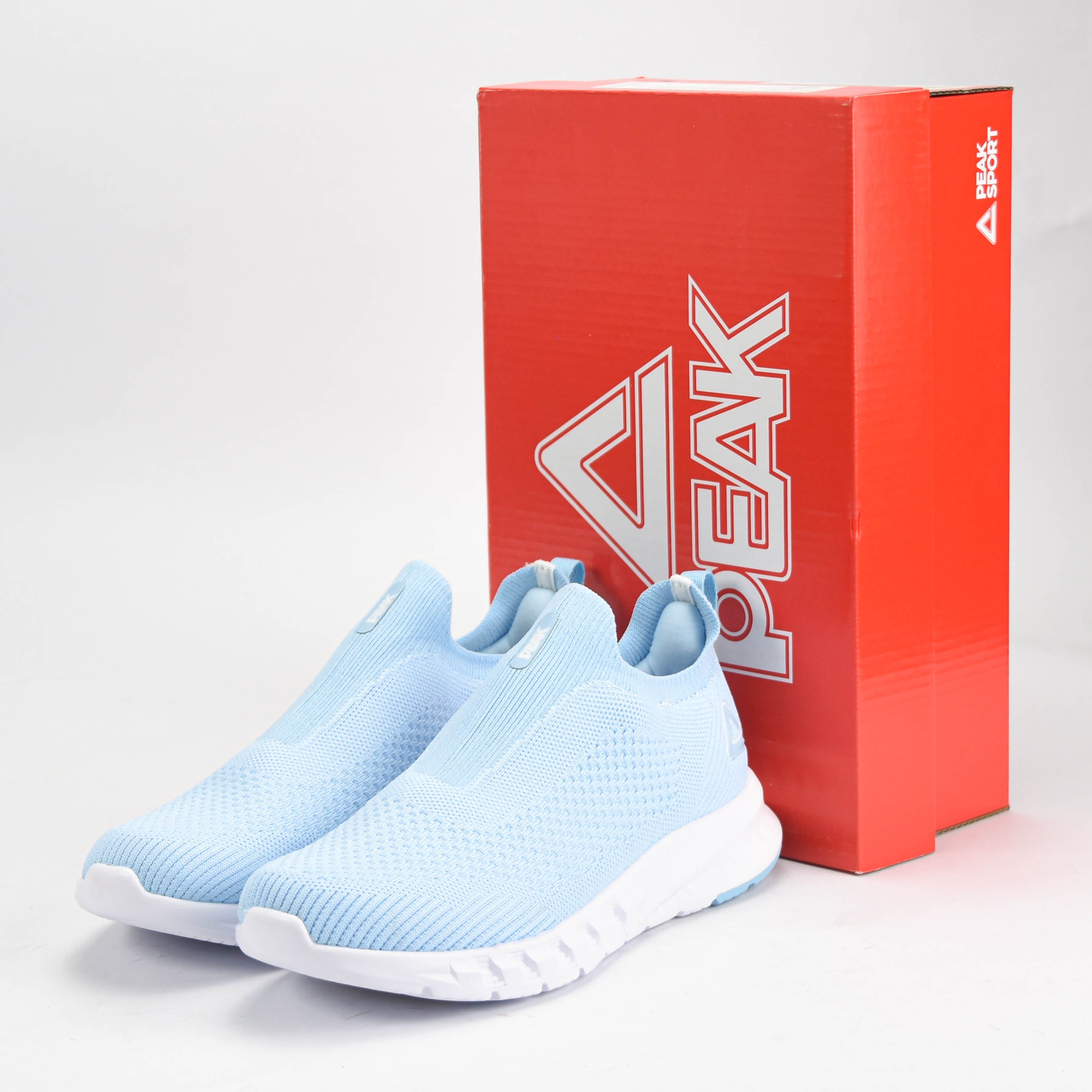 PEAK SHOES