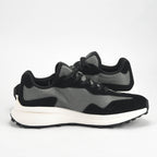 PEAK SHOES