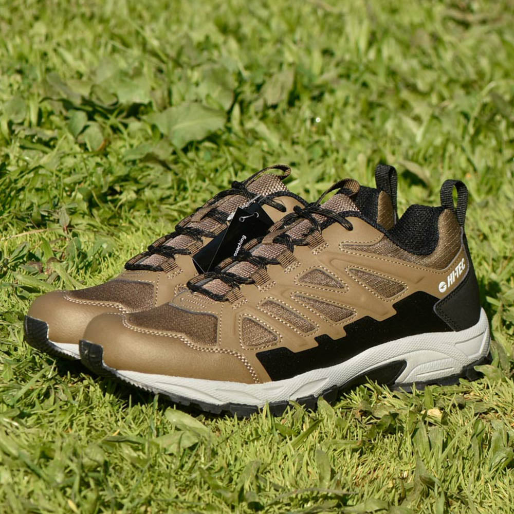 HI-TEC PACIFIC TRAIL